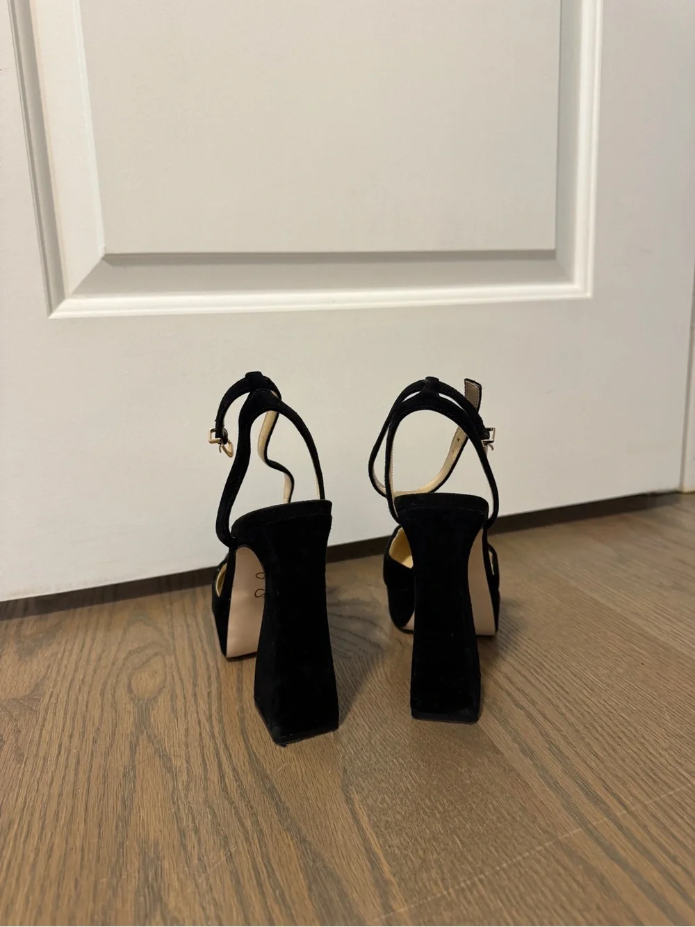 Jessica Simpson Black Platform High Heel Pumps